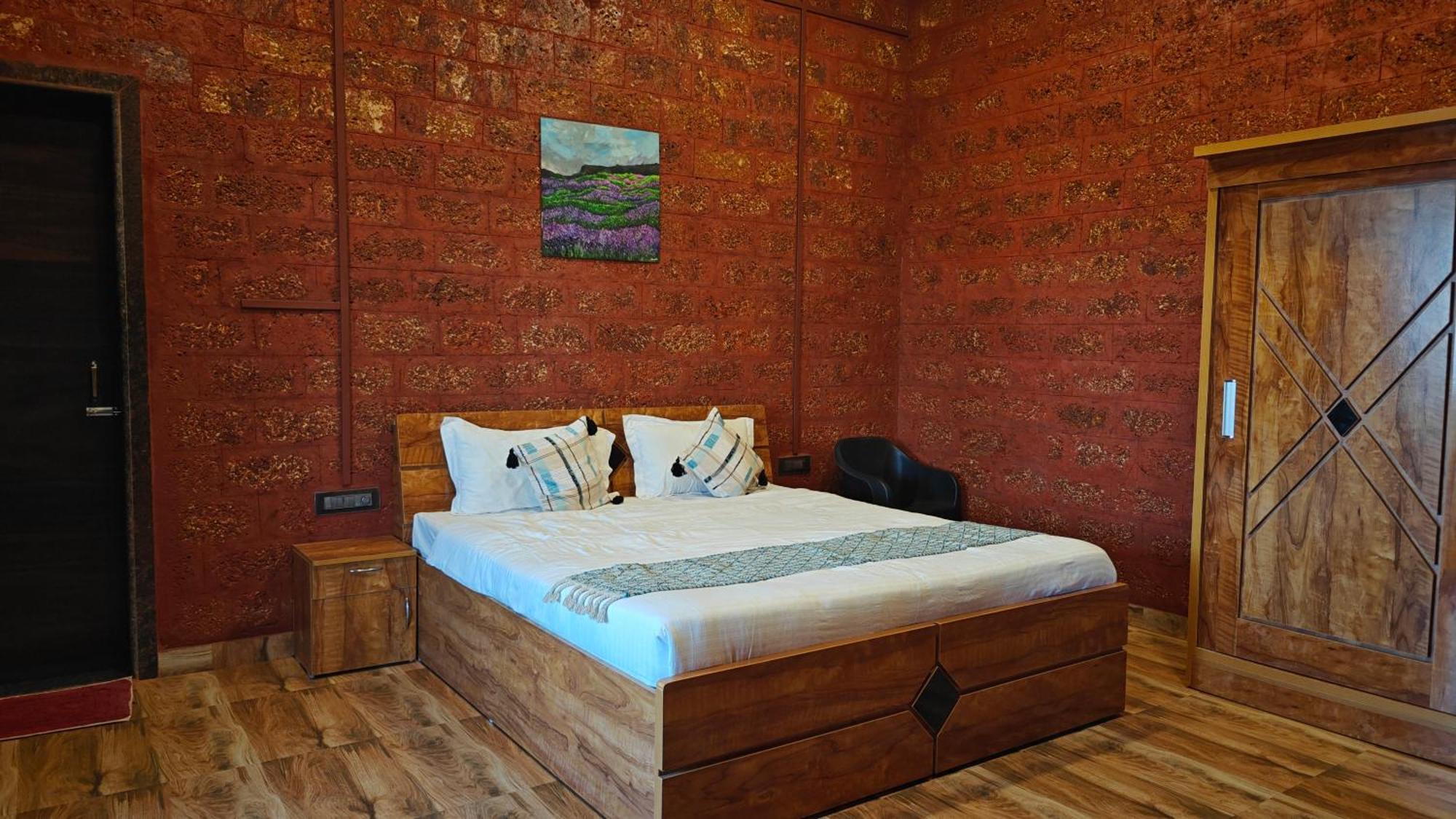 Stone Casa By Vgh 4Bhk Villa With Swimming Pool Mahabaleshwar Ngoại thất bức ảnh